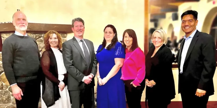 Carey Buchanan, Tara Clark, Rachel Chaloux, Michael Gillespie, Mary Beal, Ron Carruth with Dr. Ed Manansala (R)