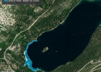 Divers to Remove Invasive Plants in Emerald Bay