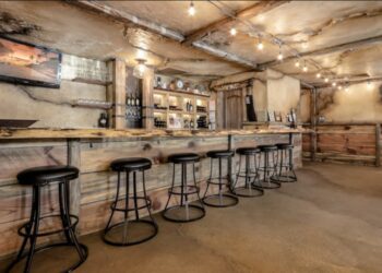 Sale Pending for The Divide Restaurant