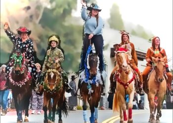 Flying Arrows Equestrian Drill Team