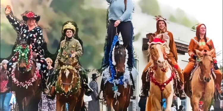 Flying Arrows Equestrian Drill Team